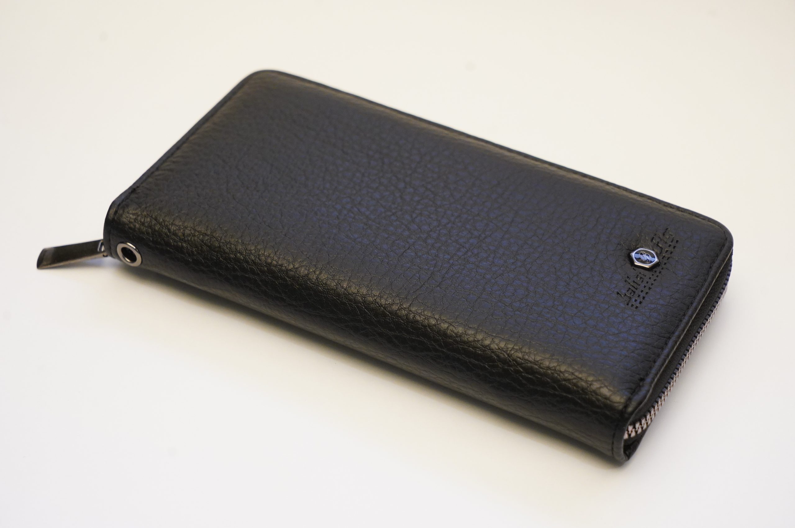 Long Leather Wallet + Phone Holder by NOIR & CO - Image 2