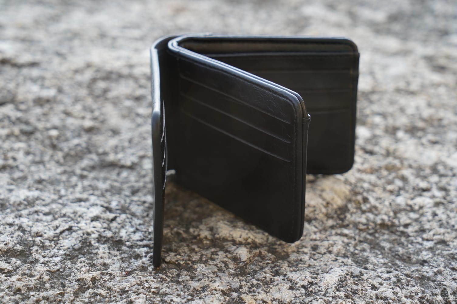 NOIR & CO. Premium Cow Leather Wallet - Image 6
